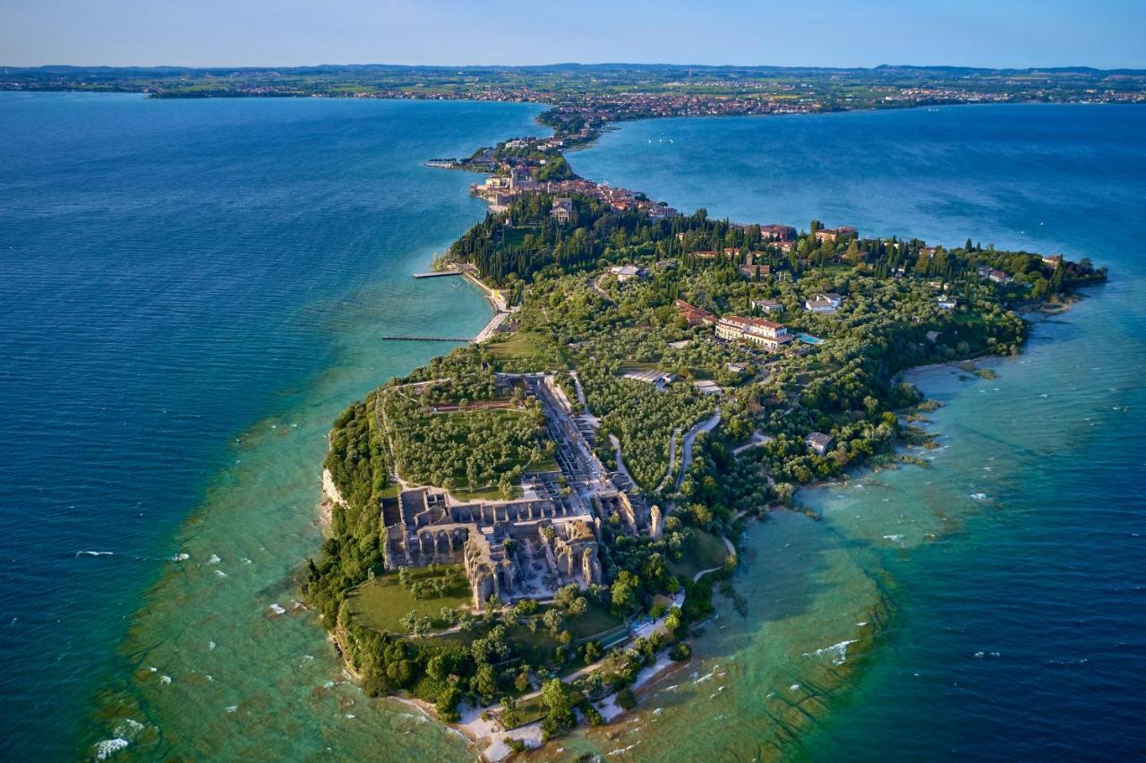 Piscina Panoramica - La Casa Volante Villa Soiano Del Lago Eksteriør billede